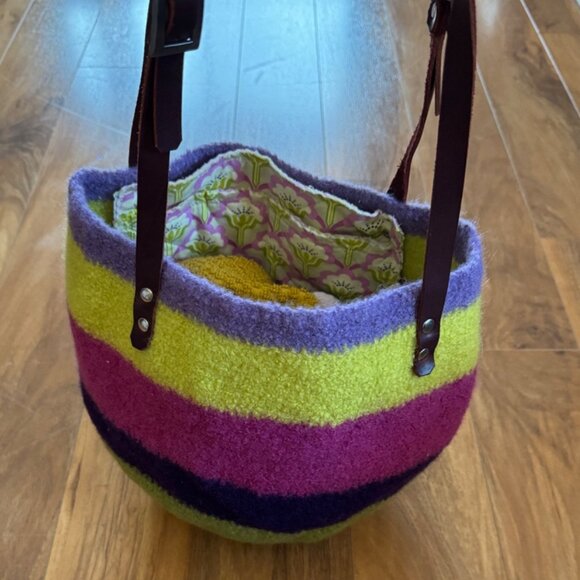 Bohemian Y2K Felted Wool Striped Handbag With Leather Straps & Floral Lining - Picture 1 of 4